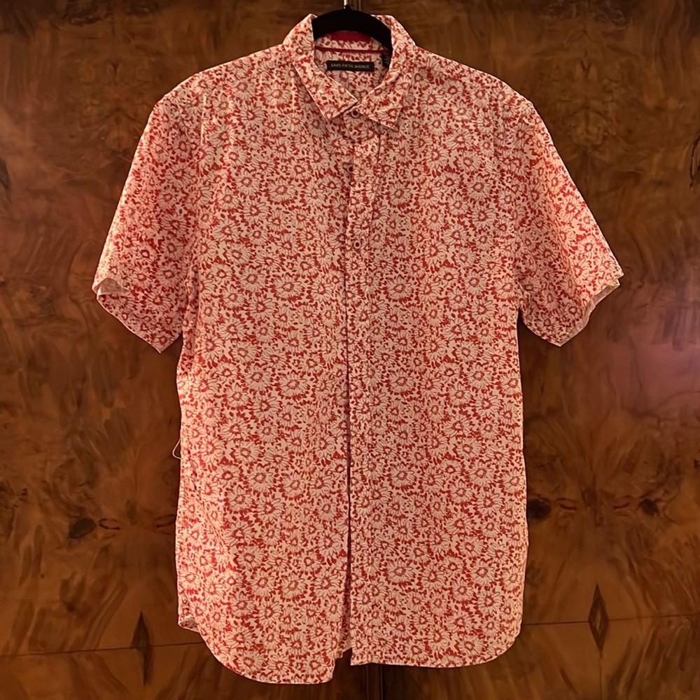 Saks Fifth Avenue Men’s button down shirt